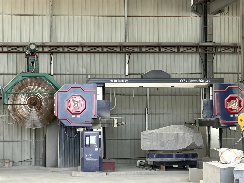 3 3